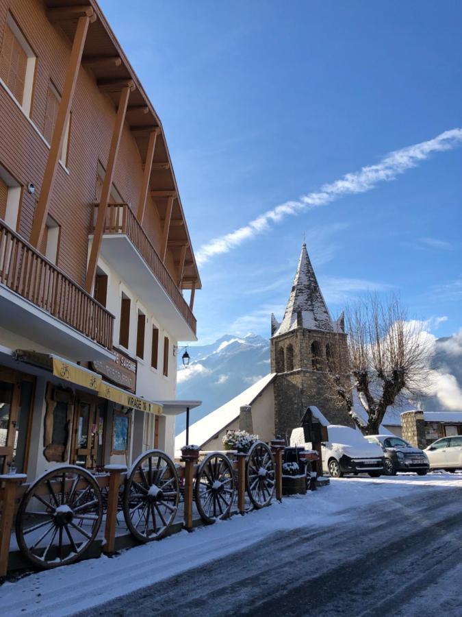 Appartement Rez De Jardin Montee De L'Alpe D'Huez La Garde  Bagian luar foto