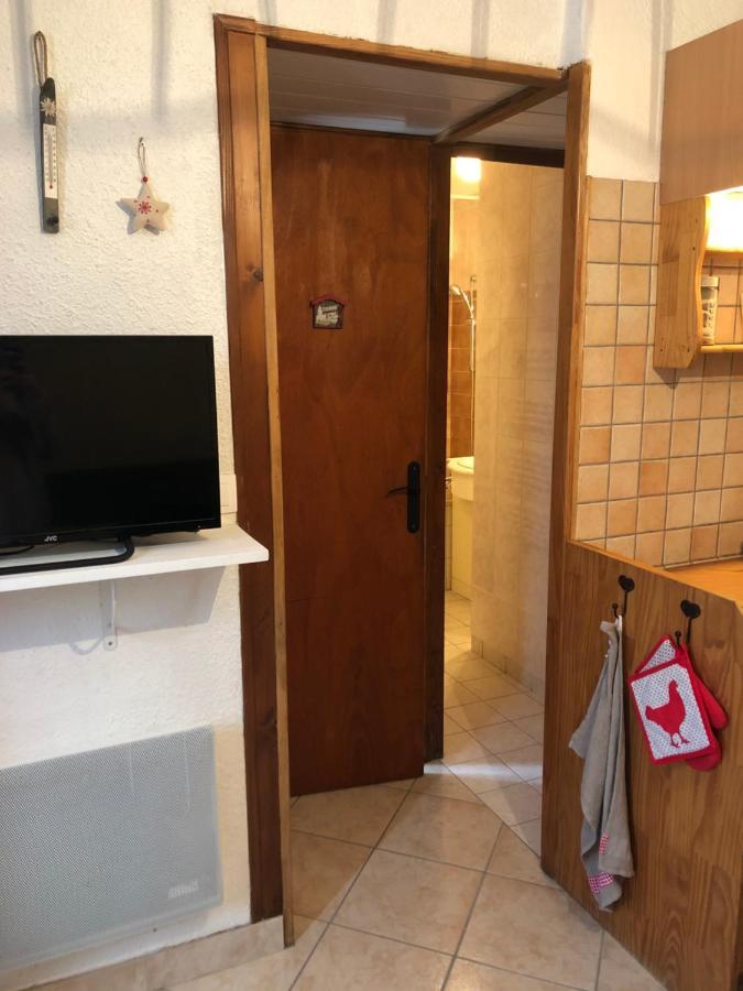 Appartement Rez De Jardin Montee De L'Alpe D'Huez La Garde  Bagian luar foto