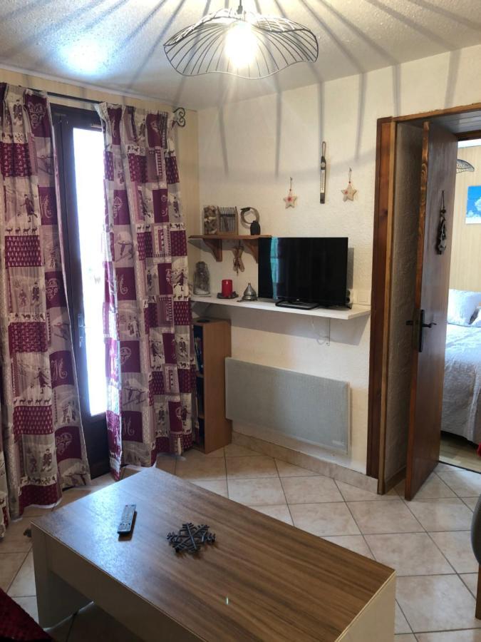 Appartement Rez De Jardin Montee De L'Alpe D'Huez La Garde  Bagian luar foto